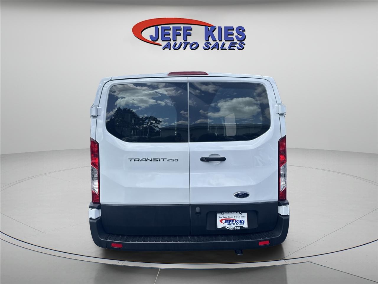 Ford Transit Cargo Van T-250 130" Low Rf 9070 GVWR RWD 2025