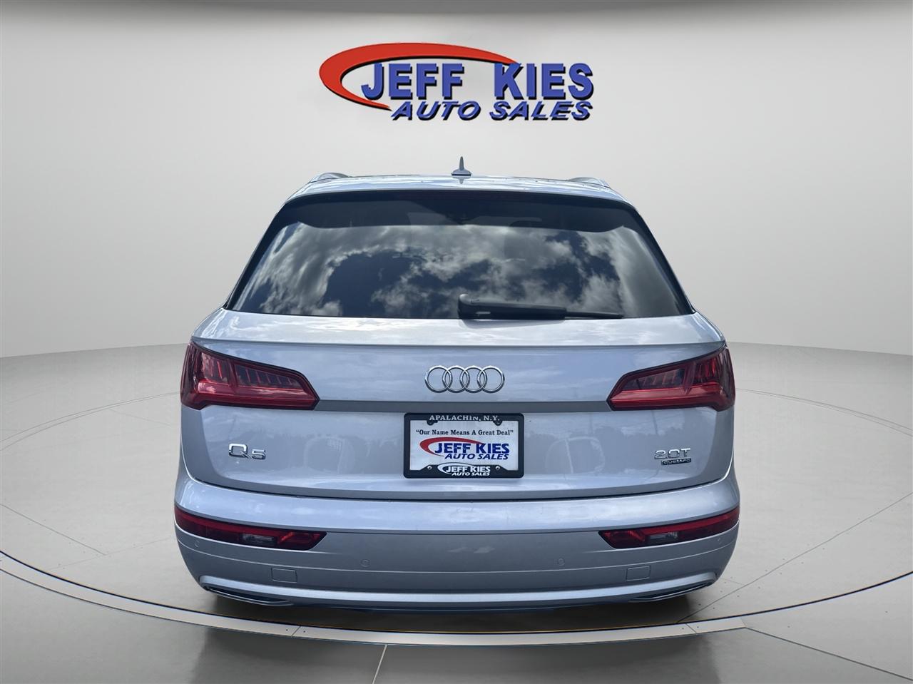 Audi Q5 2.0 TFSI Tech Premium Plus 2018