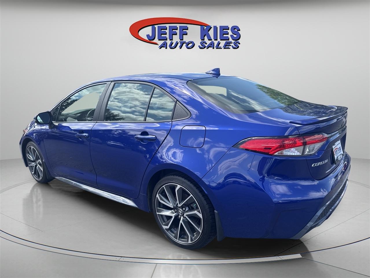 Toyota Corolla SE Manual (Natl) 2020