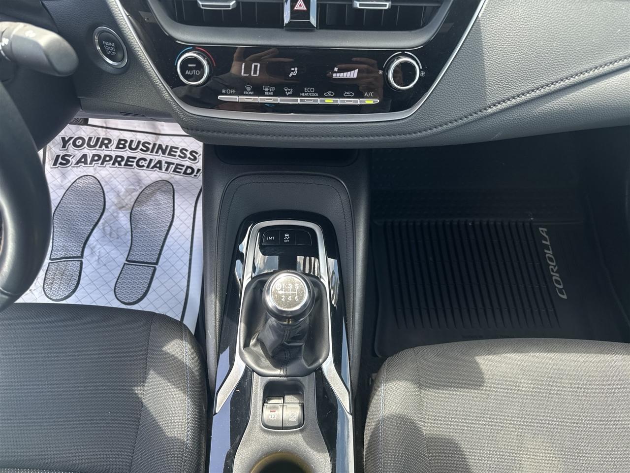 Toyota Corolla SE Manual (Natl) 2020