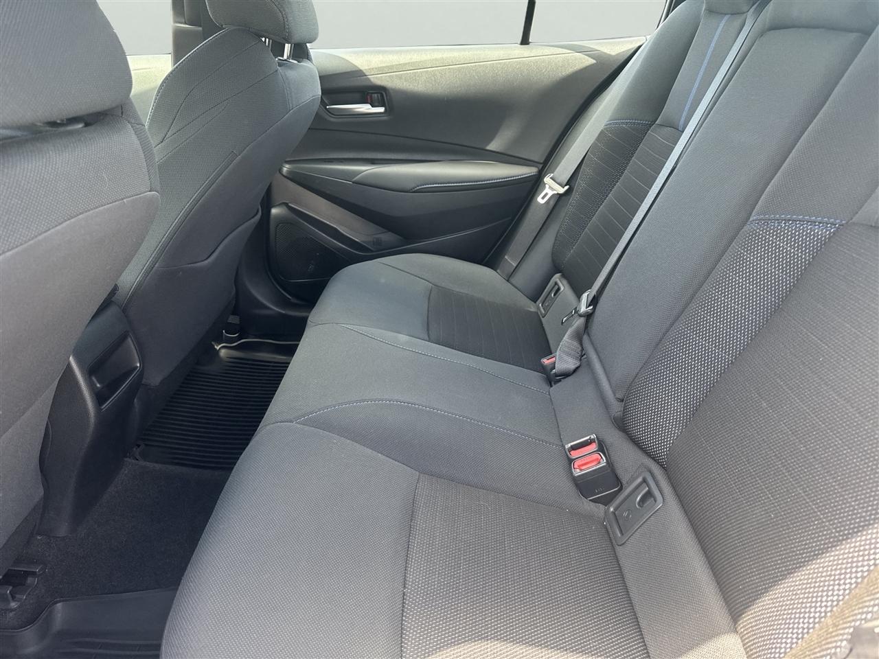 Toyota Corolla SE Manual (Natl) 2020