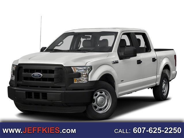 Ford F-150 4WD SuperCrew 145" Lariat 2016