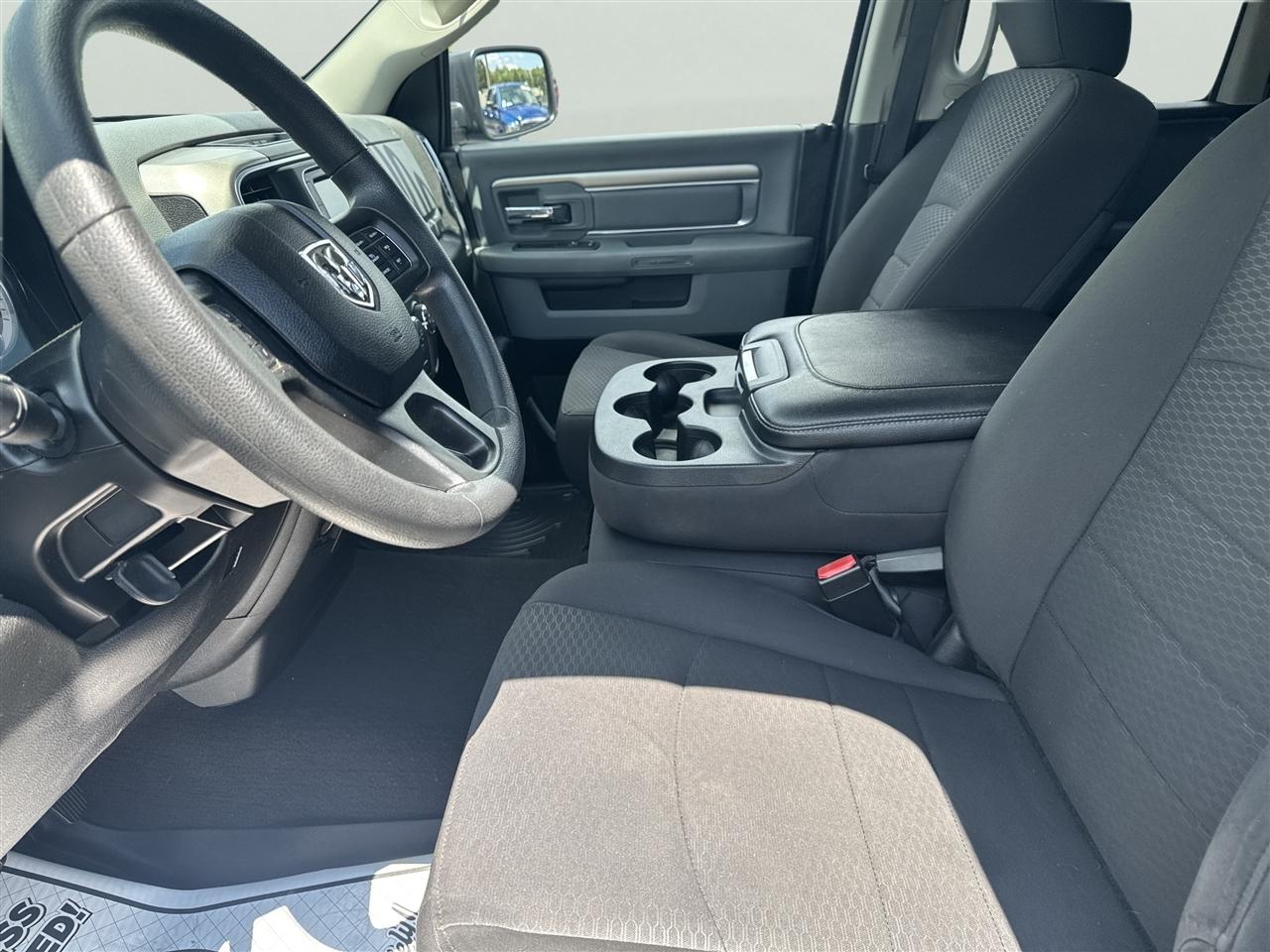 RAM 1500 Classic Warlock 4x4 Quad Cab 6'4" Box 2019