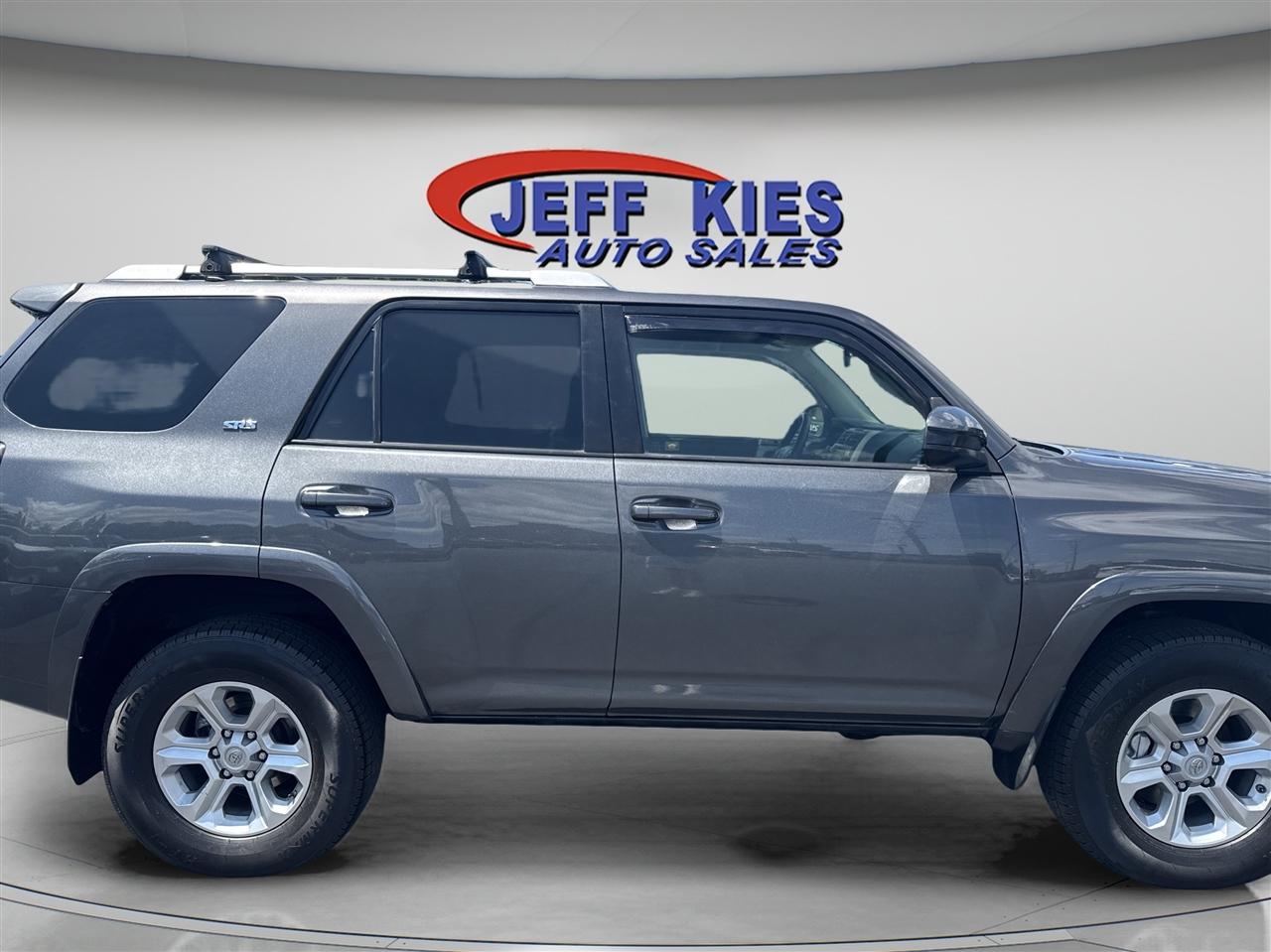 Toyota 4Runner 4WD 4dr V6 Trail Premium (Natl) 2016