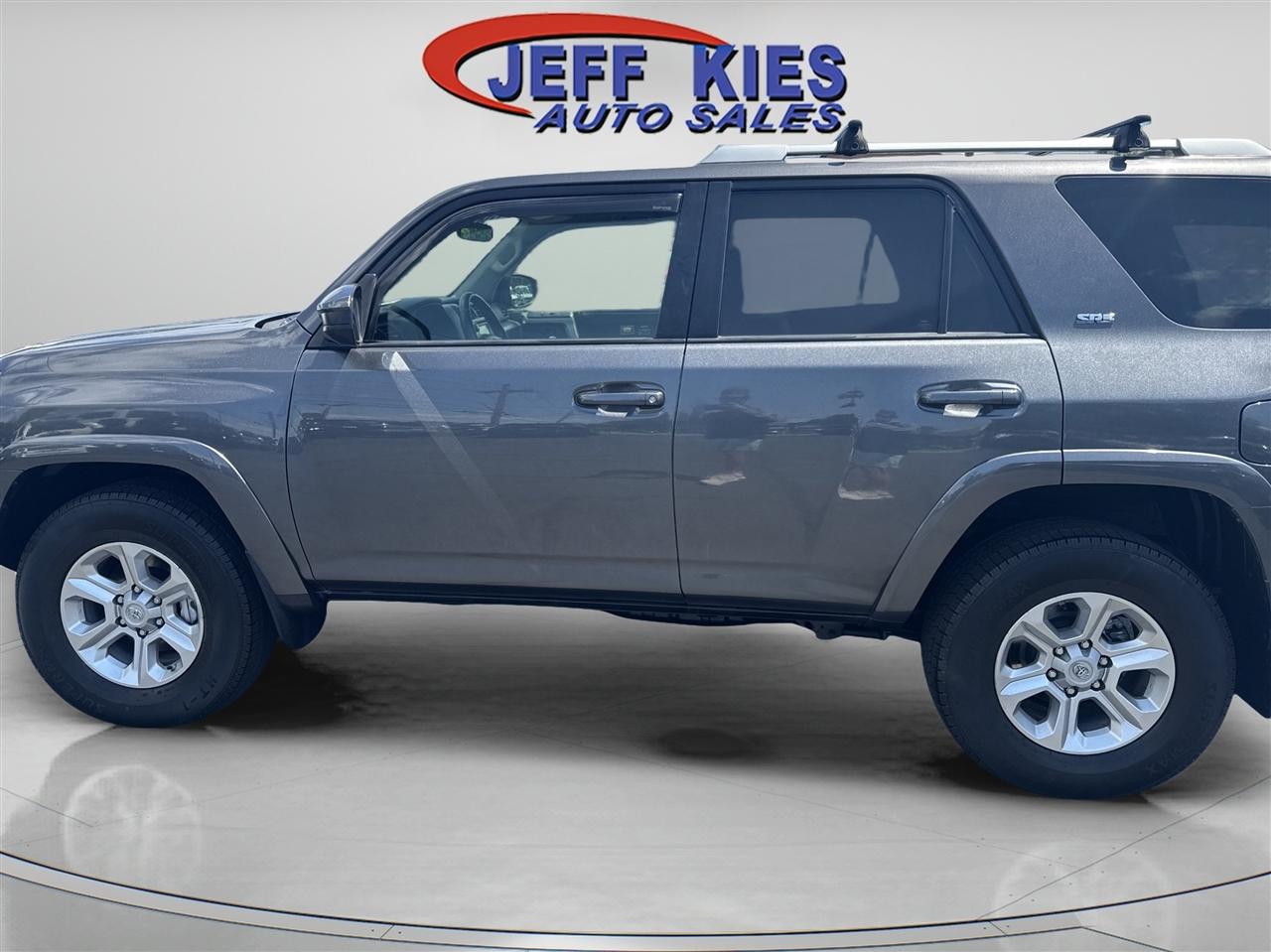 Toyota 4Runner 4WD 4dr V6 Trail Premium (Natl) 2016