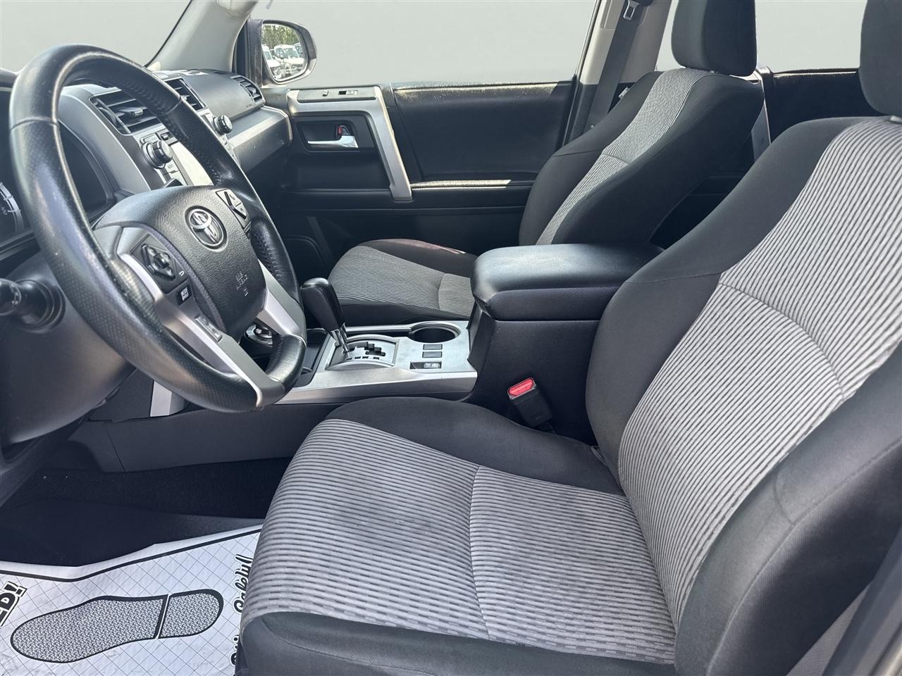 Toyota 4Runner 4WD 4dr V6 Trail Premium (Natl) 2016