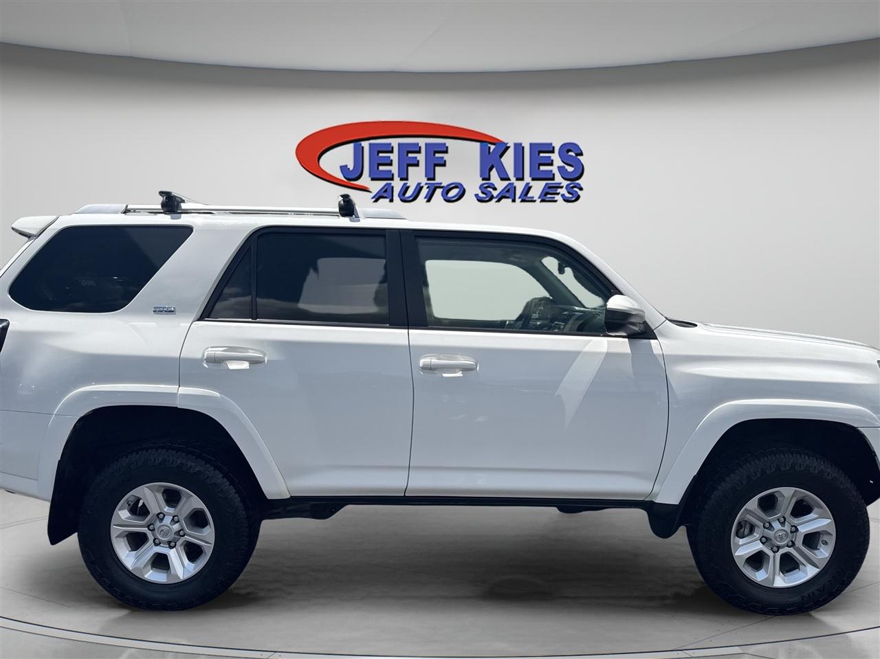 Toyota 4Runner TRD Off Road Premium 4WD (Natl) 2018