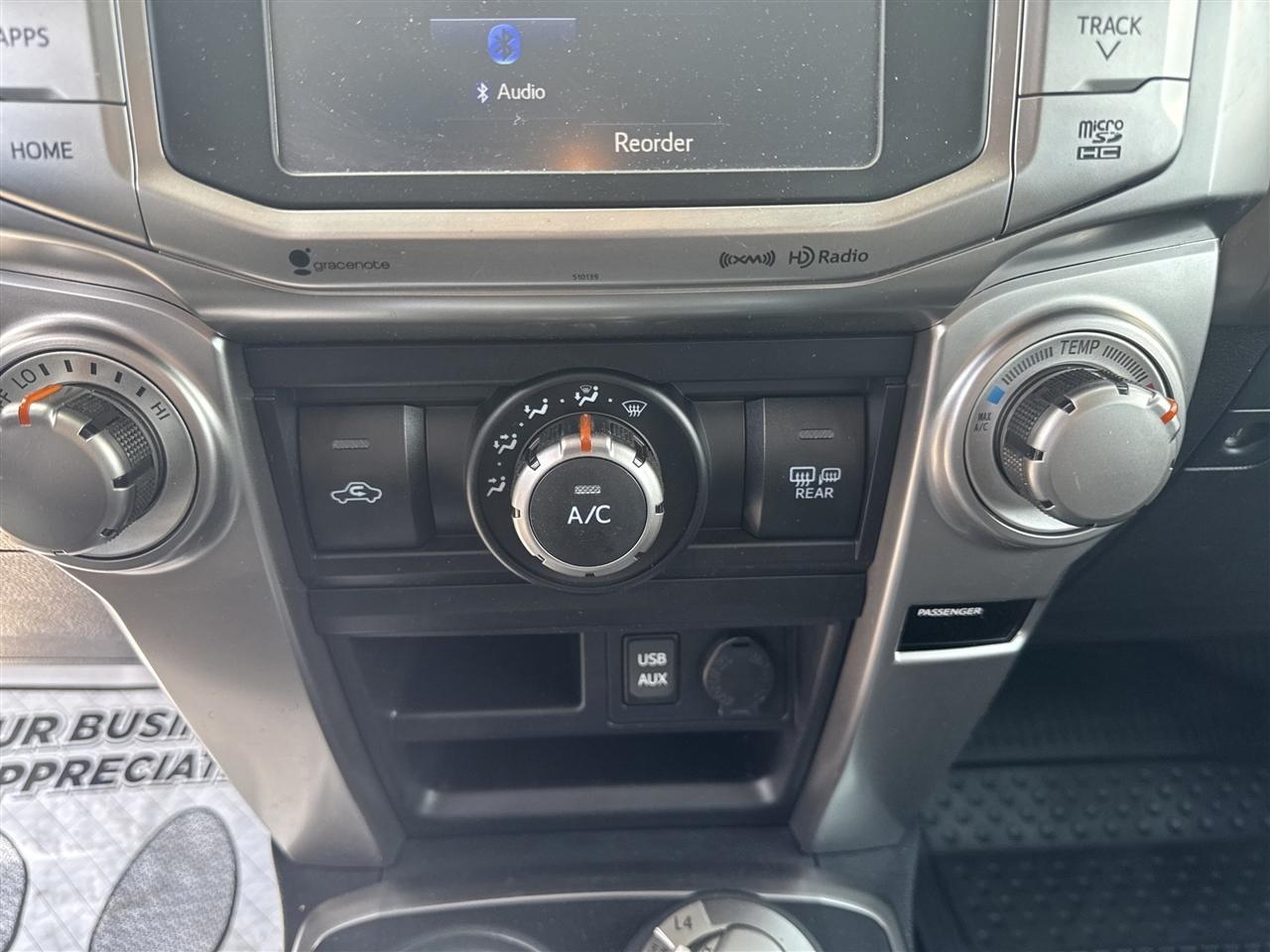 Toyota 4Runner TRD Off Road Premium 4WD (Natl) 2018