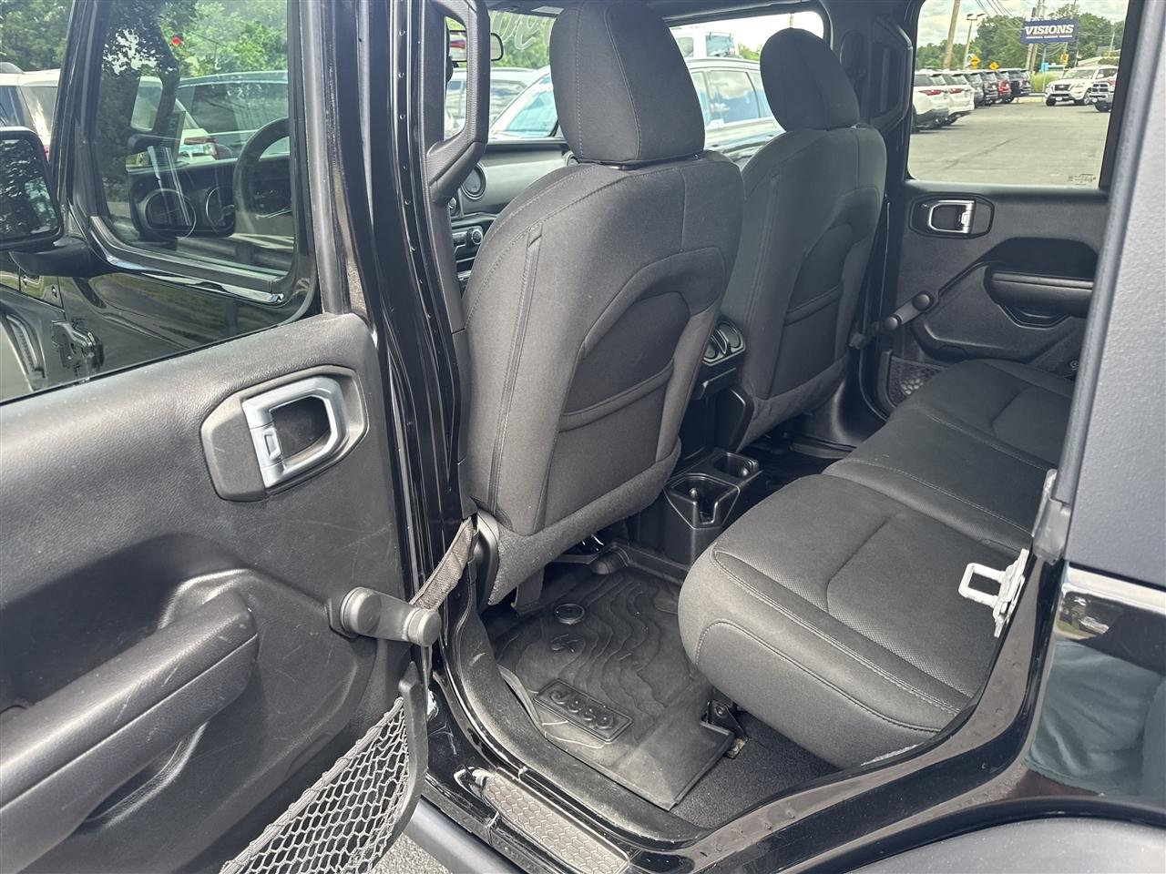 Jeep Wrangler Unlimited Willys Sport 4x4 2021