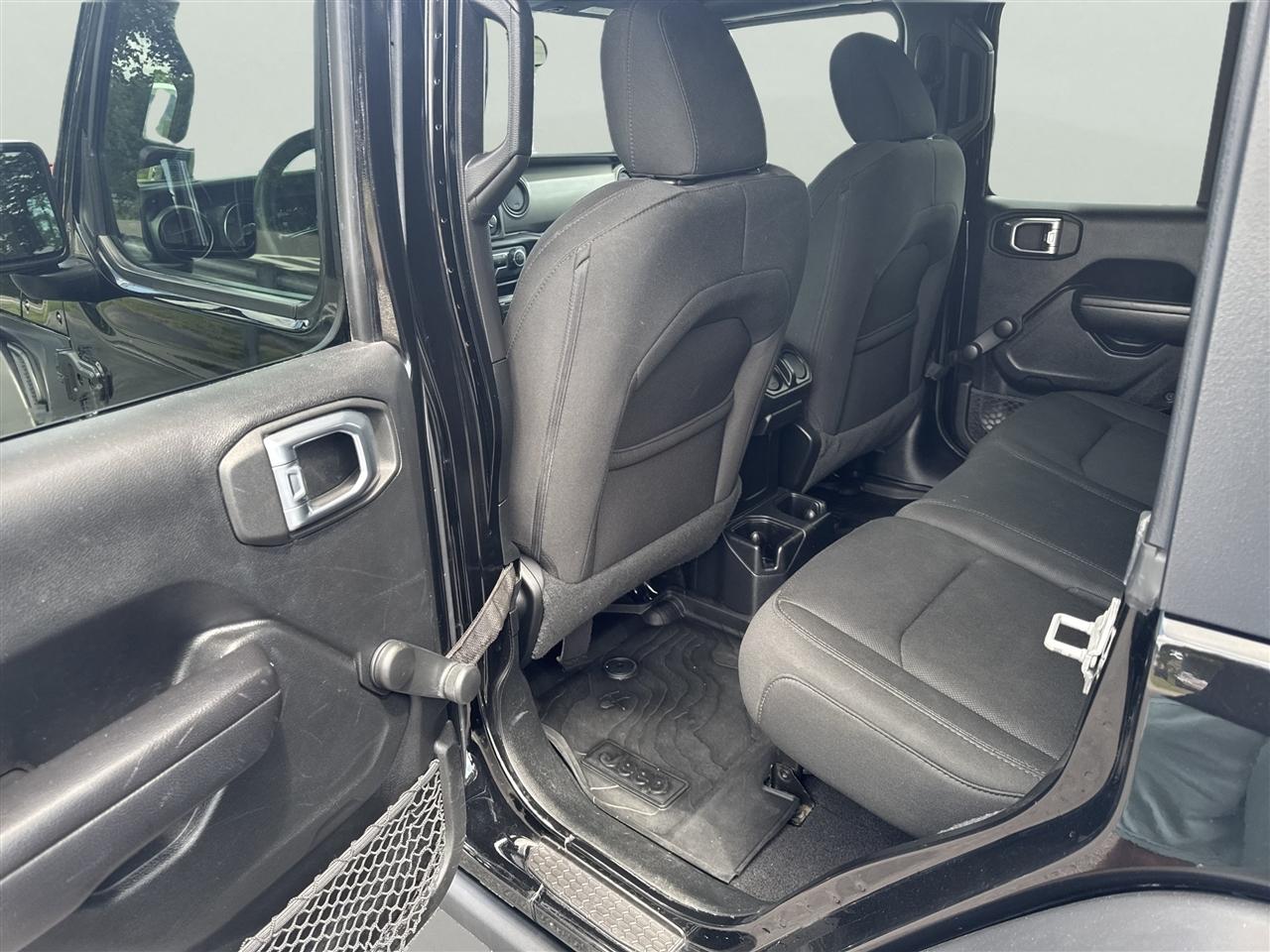 Jeep Wrangler Unlimited Willys Sport 4x4 2021