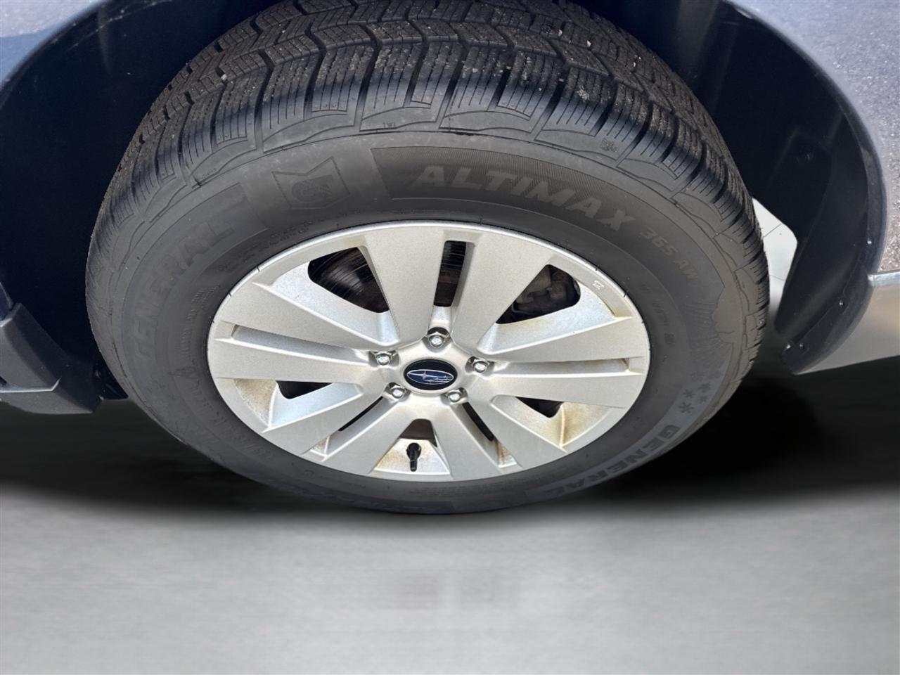 Subaru Outback 2.5i Premium 2019