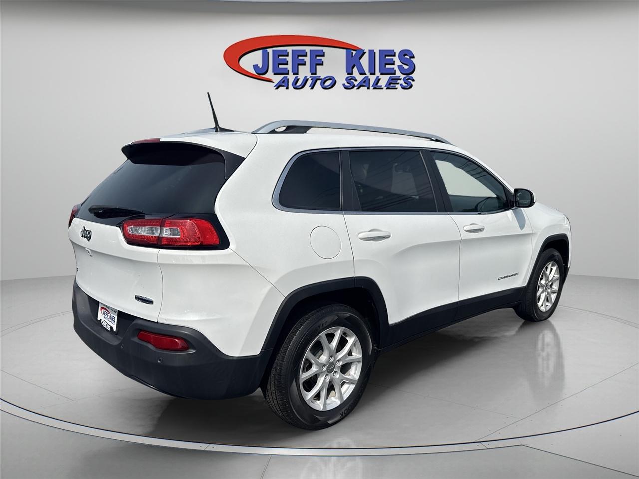 Jeep Cherokee 4WD 4dr Latitude 2016