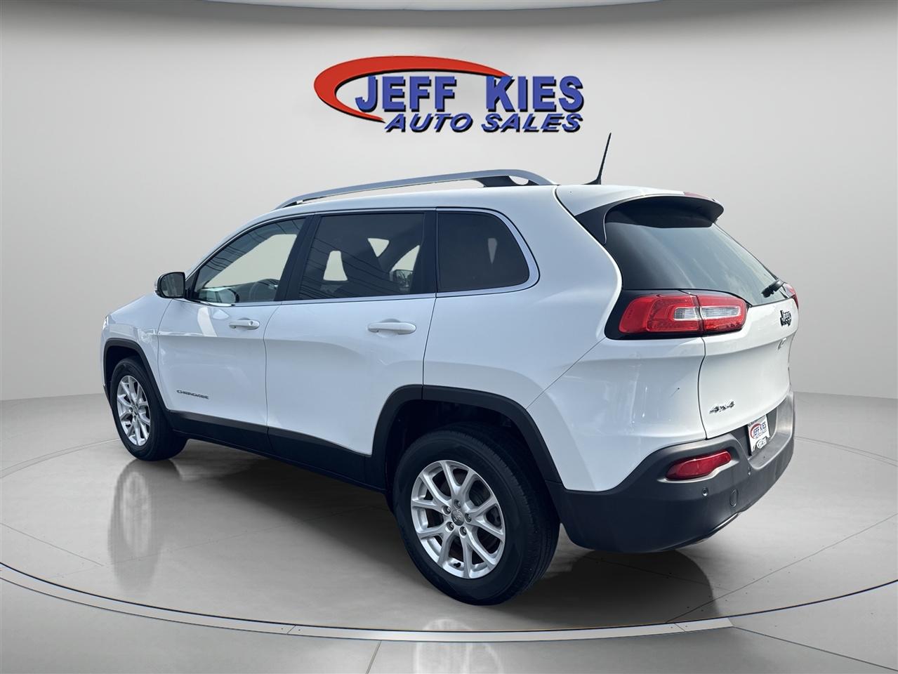 Jeep Cherokee 4WD 4dr Latitude 2016