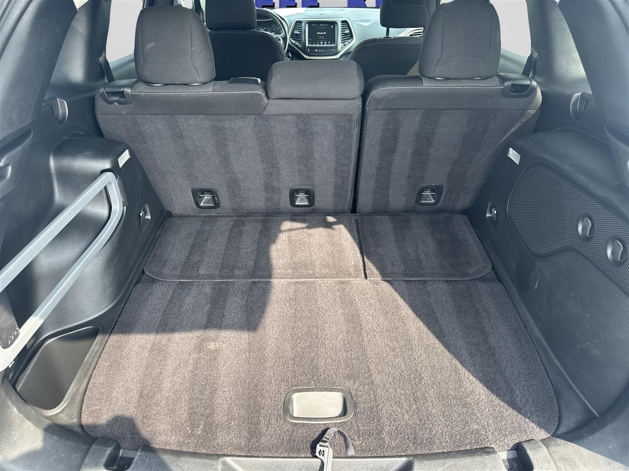 Jeep Cherokee 4WD 4dr Latitude 2016