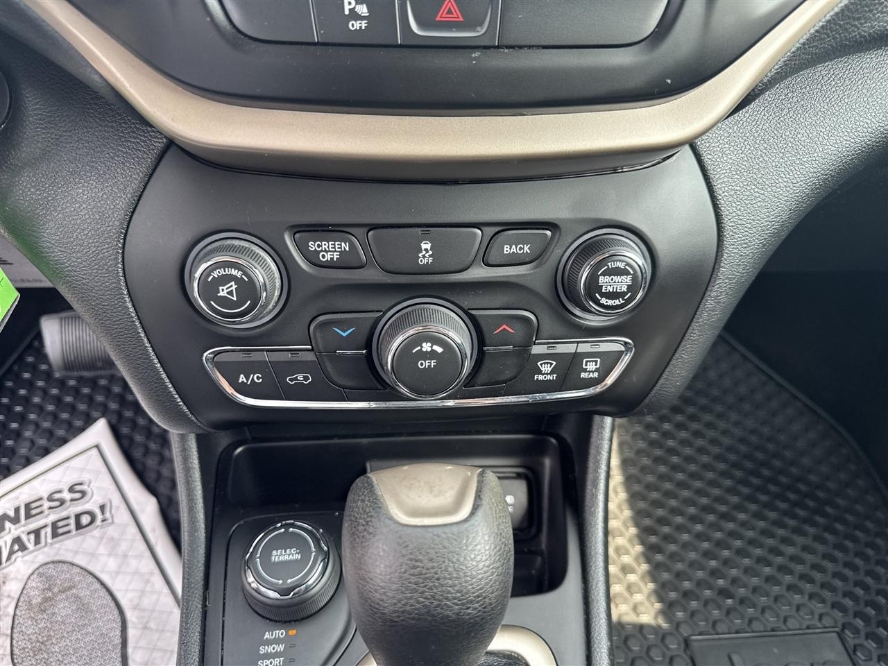 Jeep Cherokee 4WD 4dr Latitude 2016