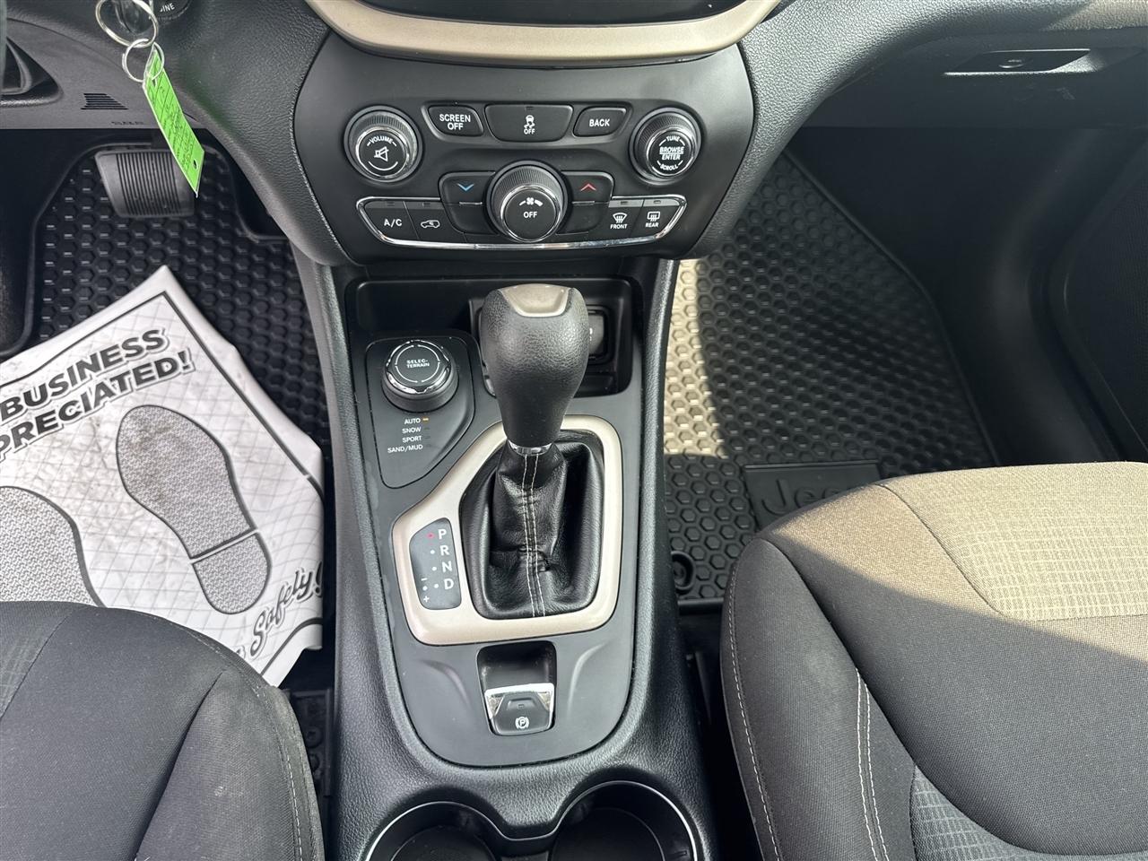 Jeep Cherokee 4WD 4dr Latitude 2016