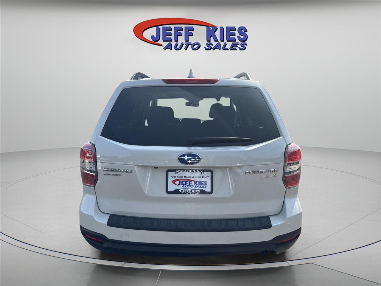 Subaru Forester 4dr CVT 2.5i Premium PZEV 2016