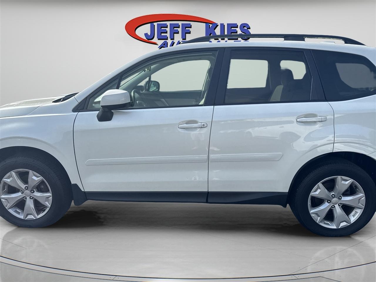 Subaru Forester 4dr CVT 2.5i Premium PZEV 2016