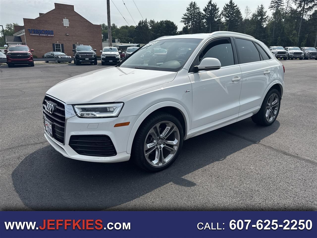 2018 Audi Q3 2.0 TFSI Premium Plus quattro AWD