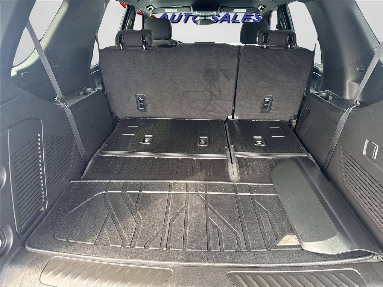 Chevrolet Tahoe 4WD 4dr LS 2024