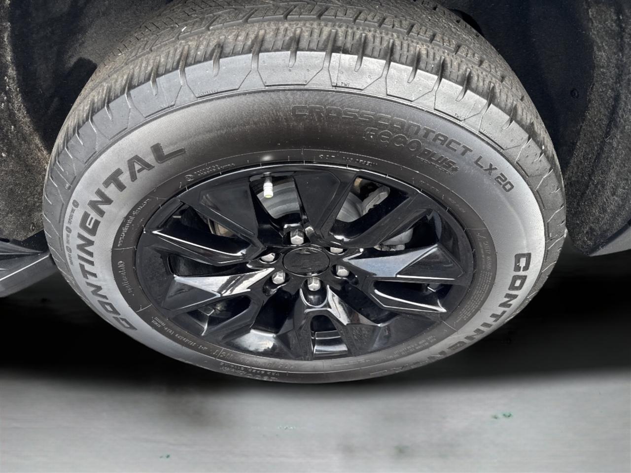 Chevrolet Tahoe 4WD 4dr LS 2024