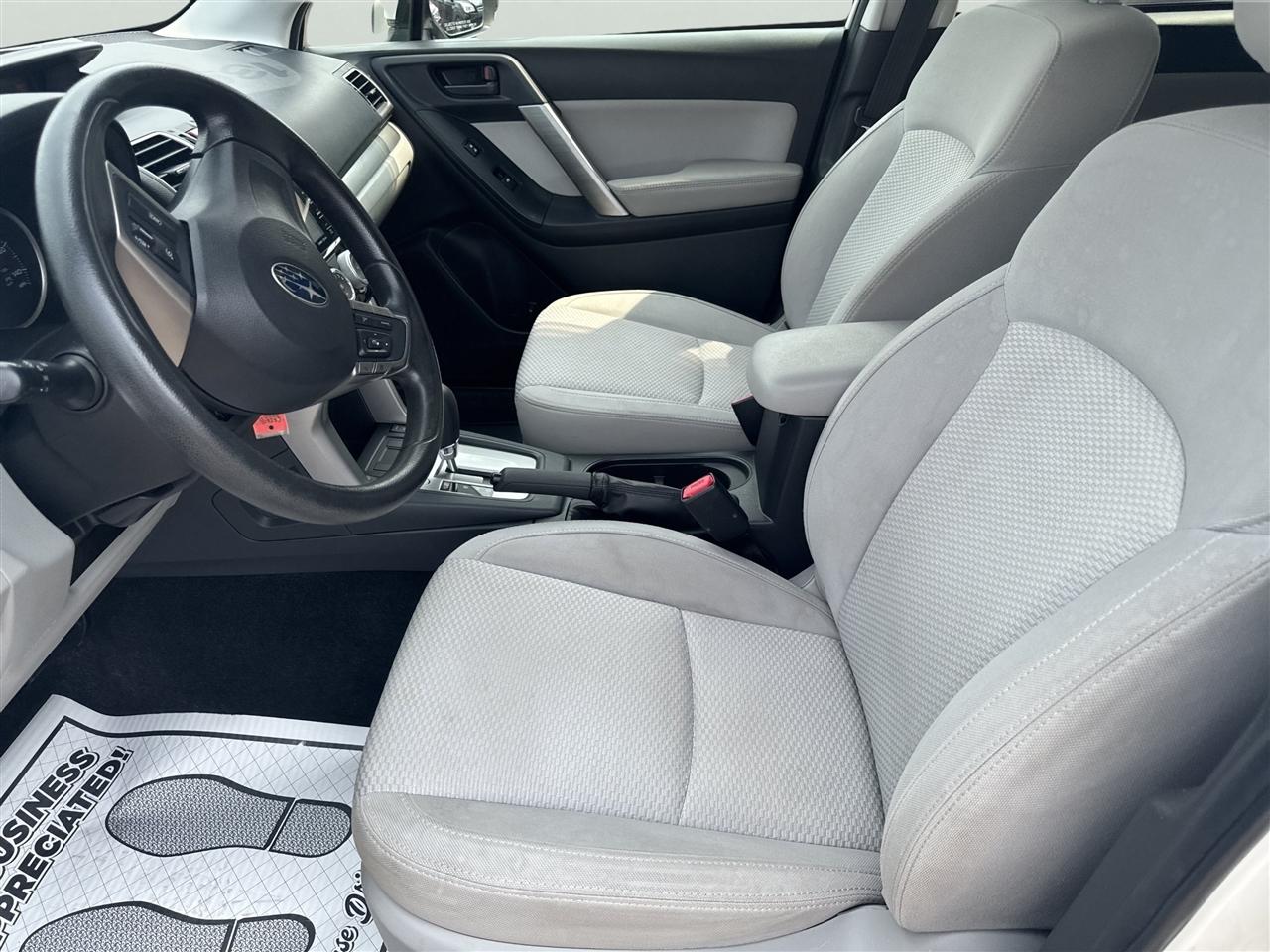 Subaru Forester 4dr CVT 2.5i Premium PZEV 2016