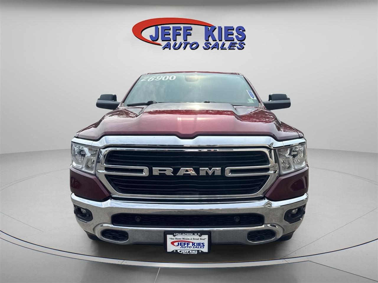 RAM 1500 Big Horn/Lone Star 4x4 Crew Cab 6'4" Box 2019