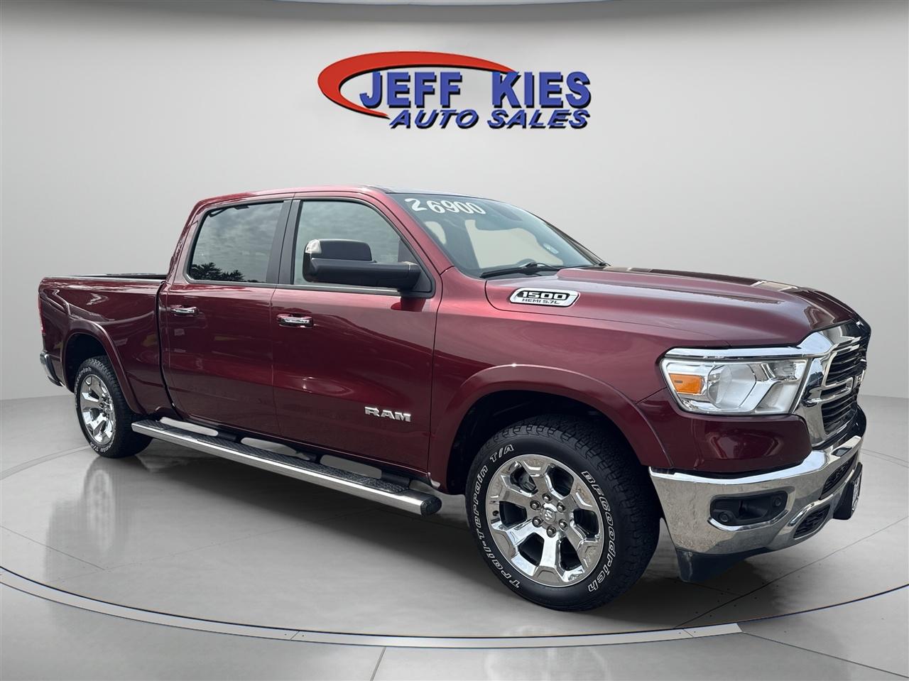 RAM 1500 Big Horn/Lone Star 4x4 Crew Cab 6'4" Box 2019