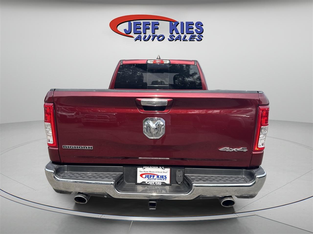 RAM 1500 Big Horn/Lone Star 4x4 Crew Cab 6'4" Box 2019