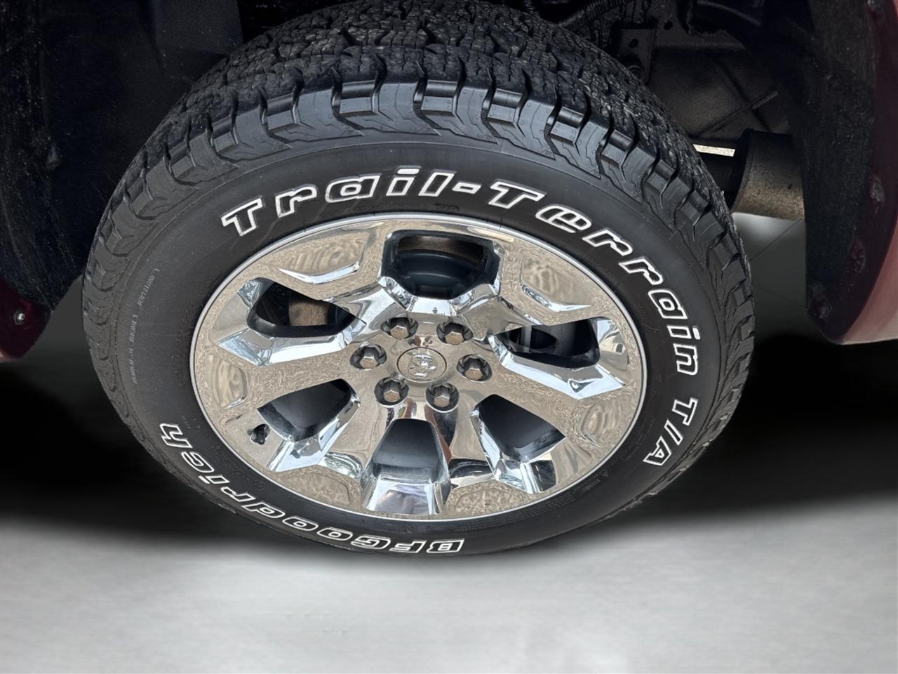 RAM 1500 Big Horn/Lone Star 4x4 Crew Cab 6'4" Box 2019