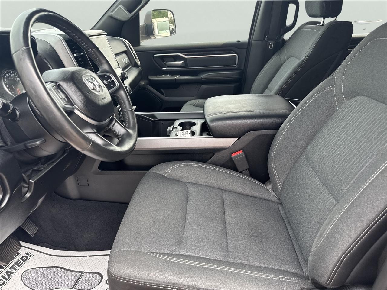 RAM 1500 Big Horn/Lone Star 4x4 Crew Cab 6'4" Box 2019