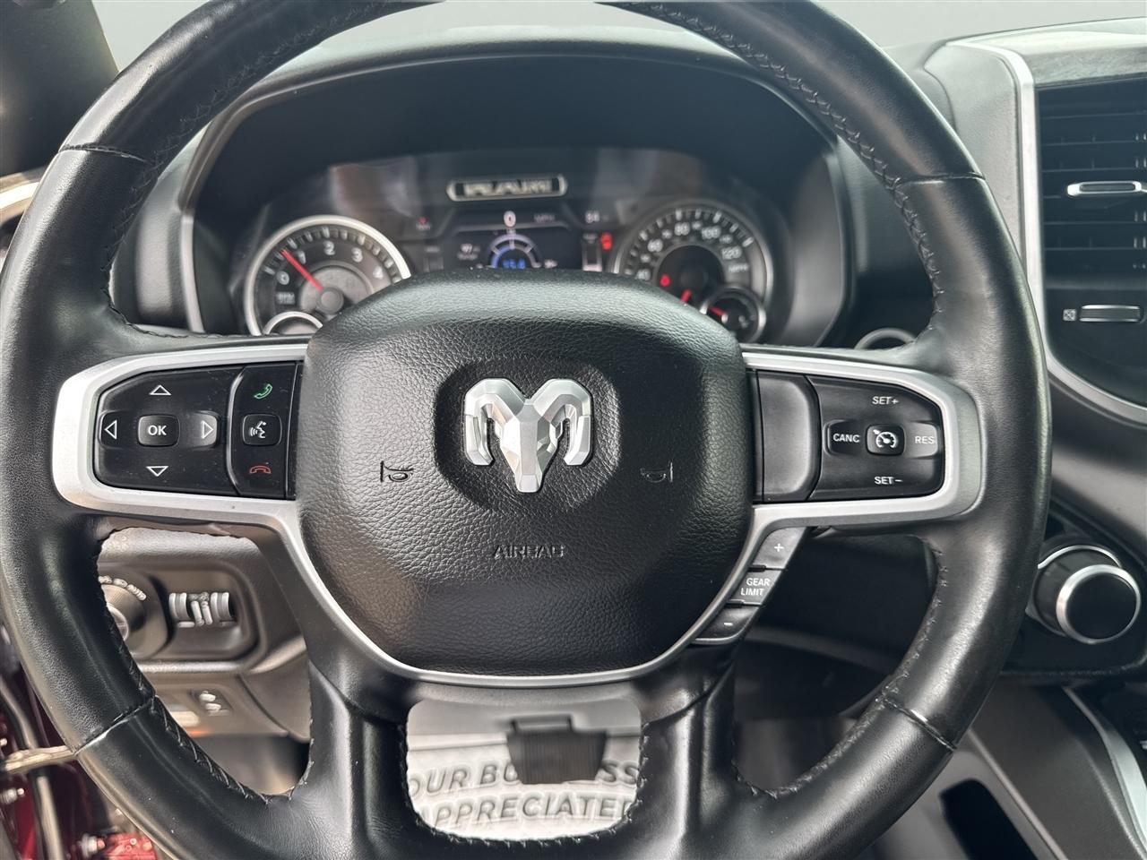 RAM 1500 Big Horn/Lone Star 4x4 Crew Cab 6'4" Box 2019