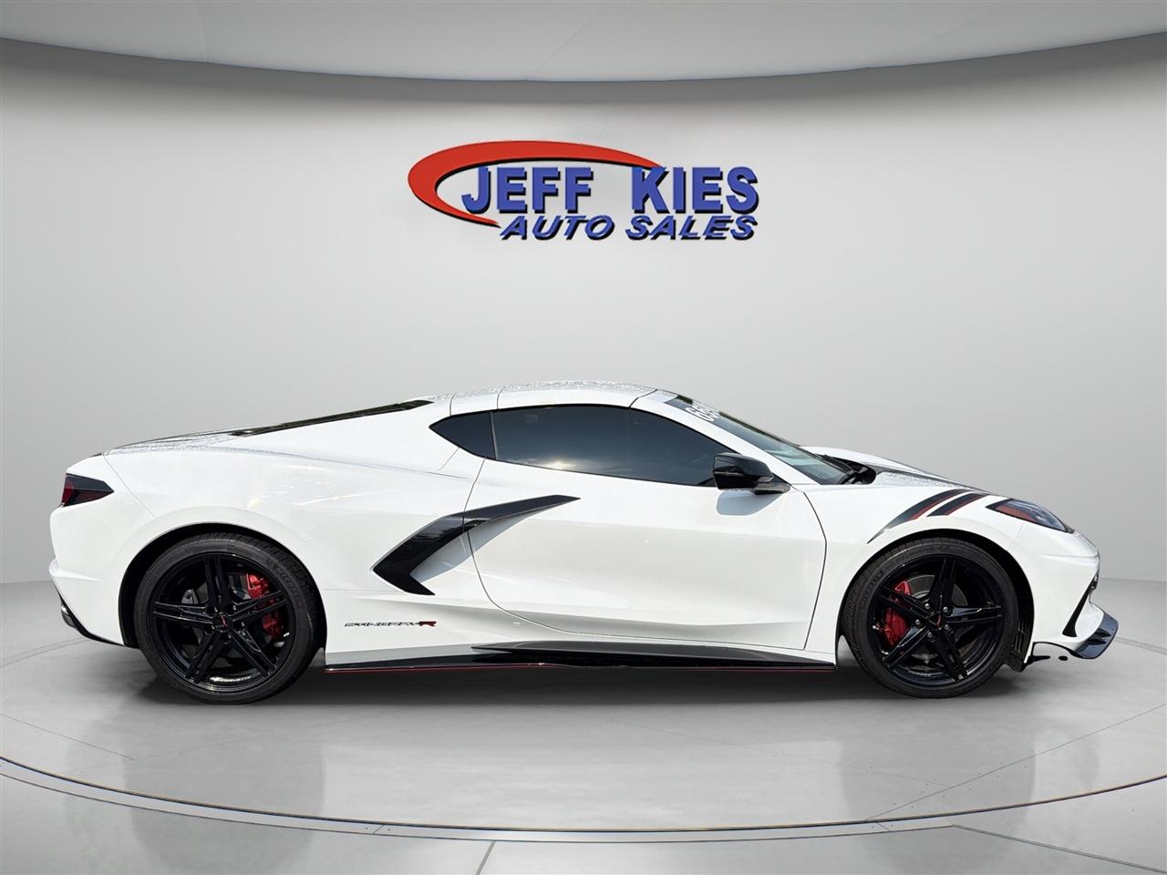 Chevrolet Corvette 2dr Stingray Cpe w/1LT 2025
