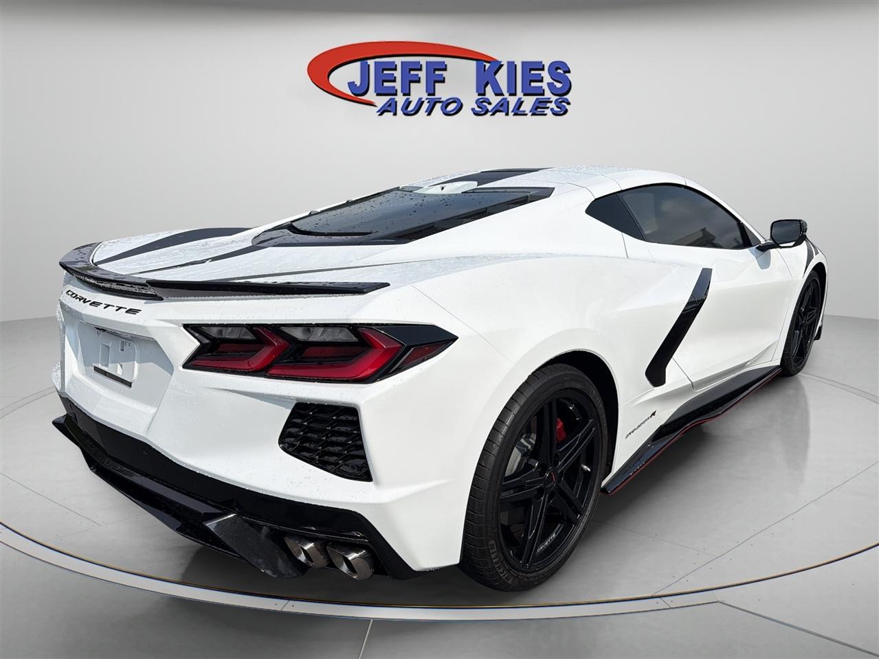 Chevrolet Corvette 2dr Stingray Cpe w/1LT 2025