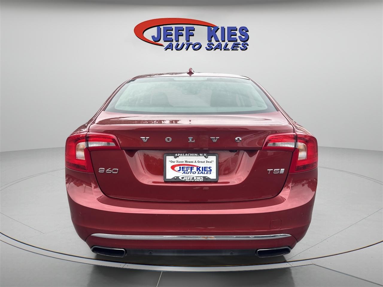 Volvo S60 Inscription 4dr Sdn T5 Drive-E Platinum FWD 2016