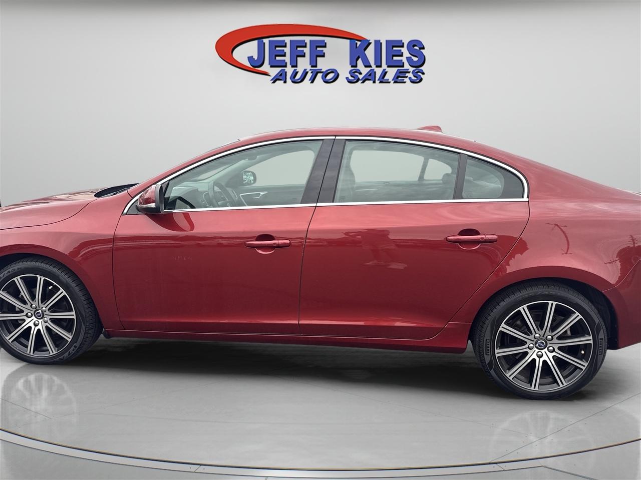 Volvo S60 Inscription 4dr Sdn T5 Drive-E Platinum FWD 2016