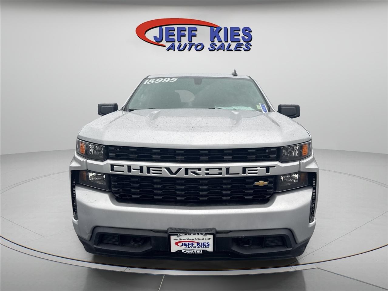 Chevrolet Silverado 1500 4WD Double Cab 147" Custom 2020