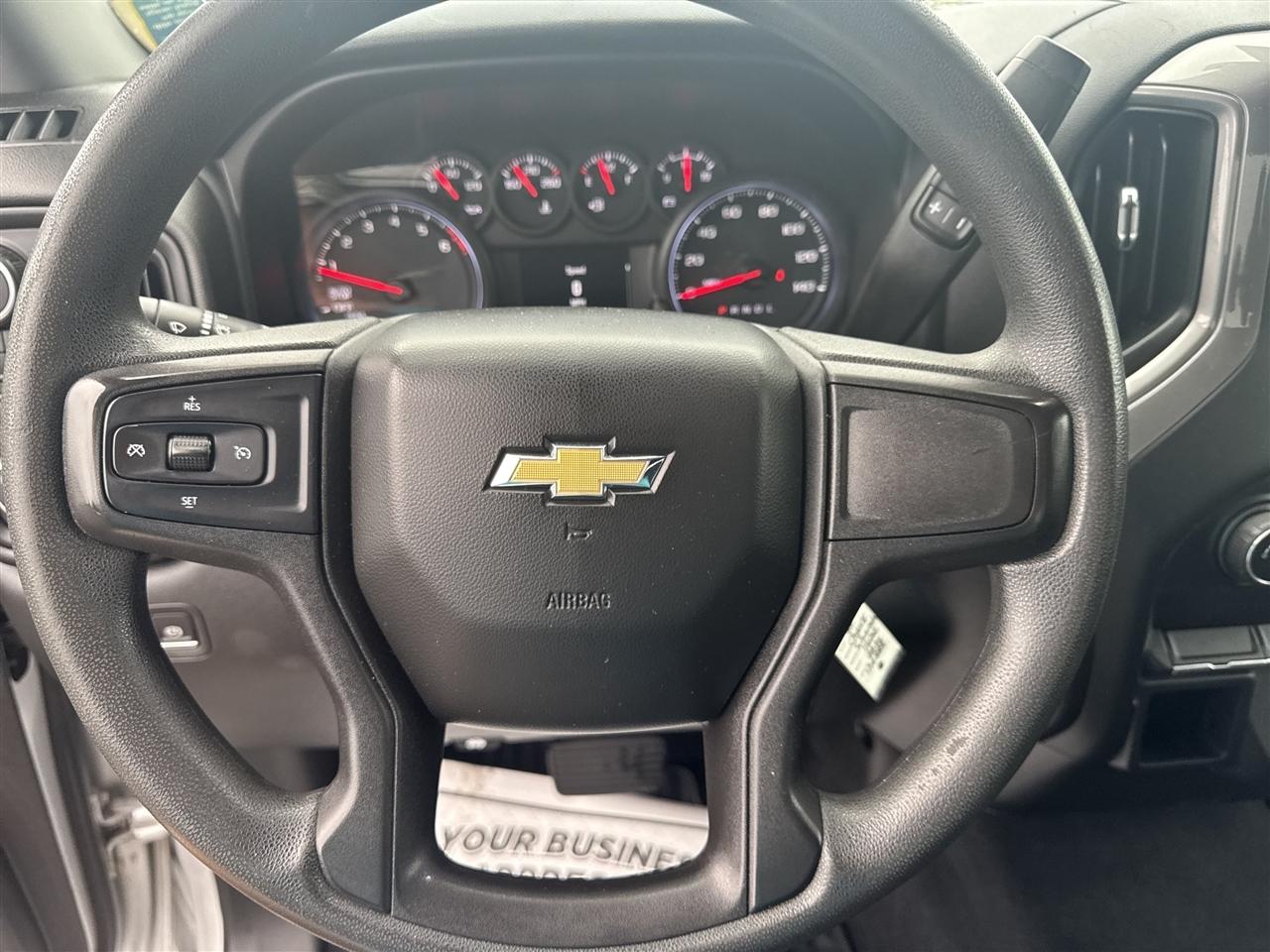 Chevrolet Silverado 1500 4WD Double Cab 147" Custom 2020