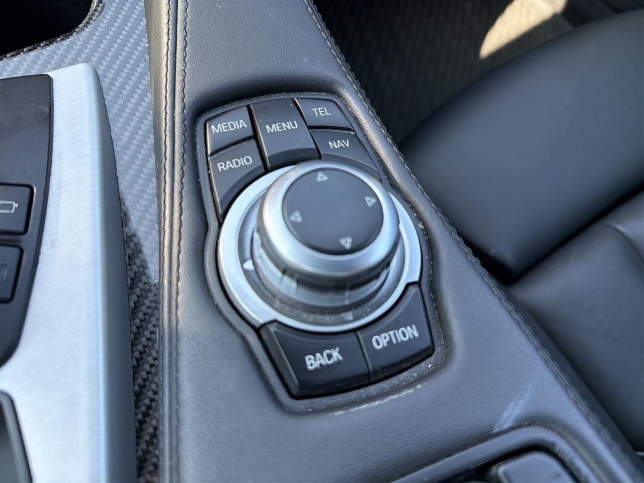 BMW M6 2dr Cpe 2013