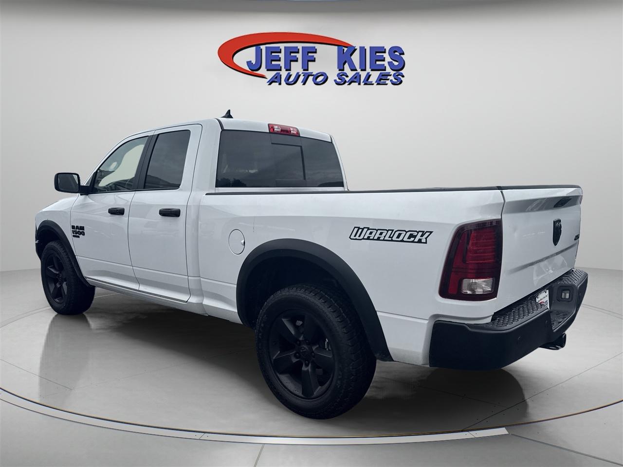RAM 1500 Classic Warlock 4x4 Quad Cab 6'4" Box 2020