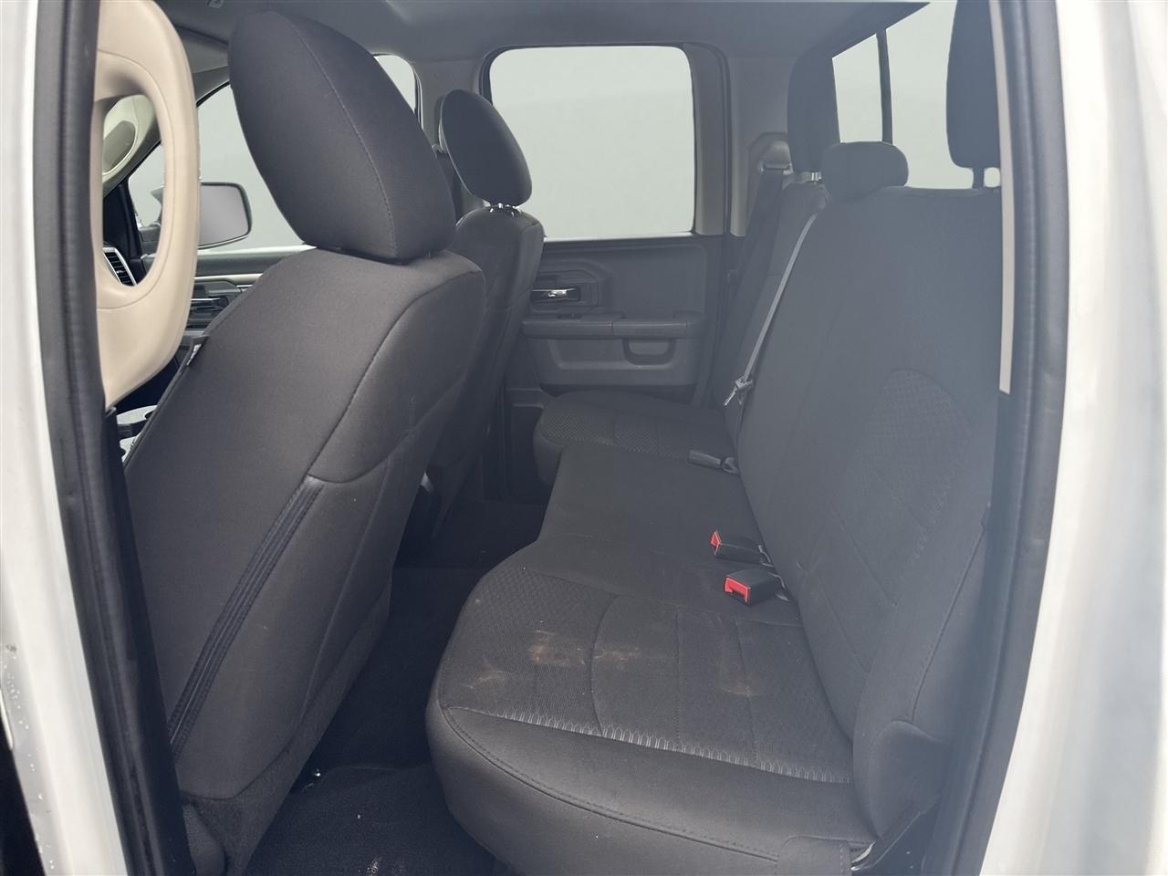 RAM 1500 Classic Warlock 4x4 Quad Cab 6'4" Box 2020