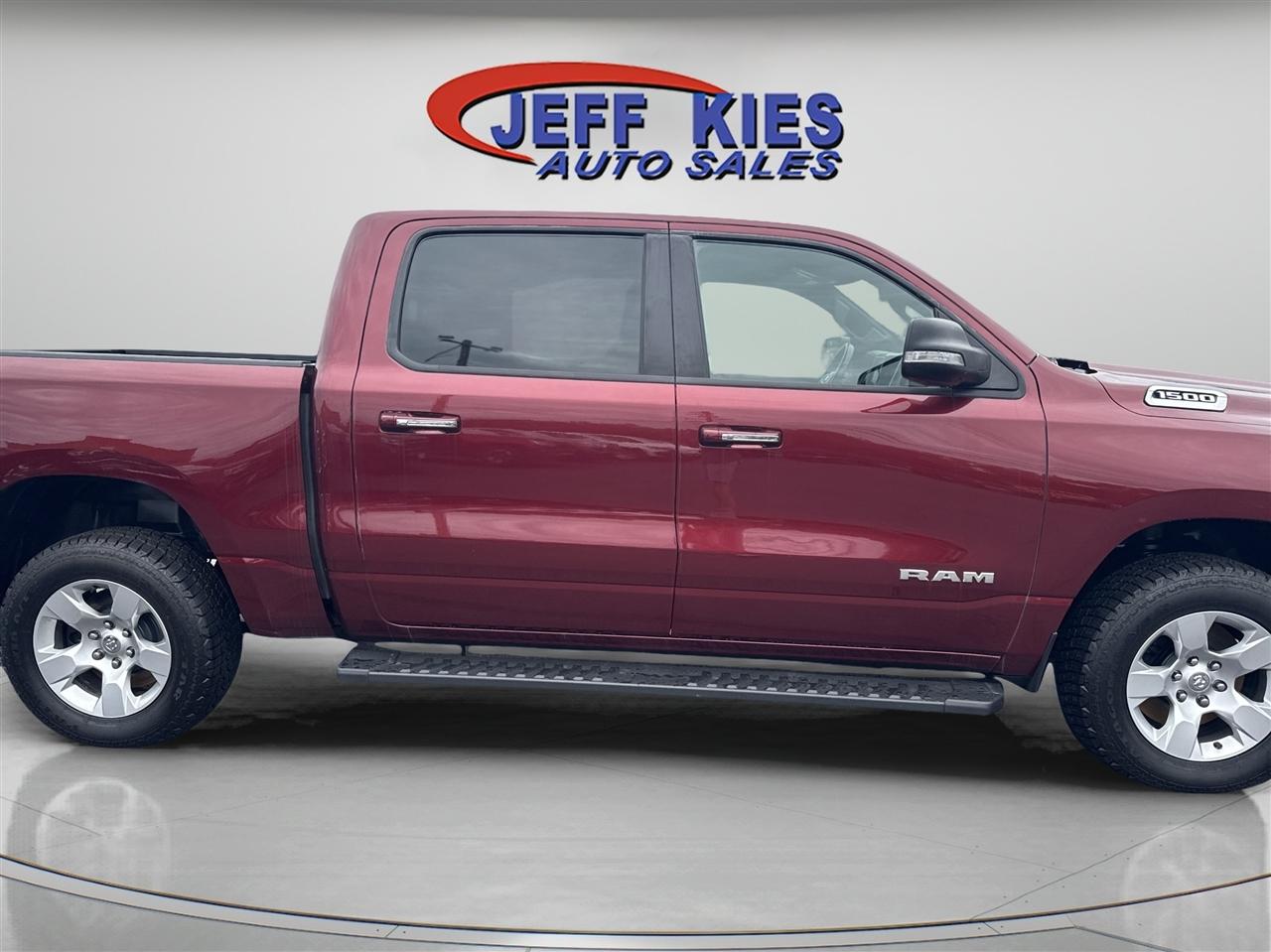 RAM 1500 Big Horn/Lone Star 4x4 Crew Cab 5'7" Box 2019