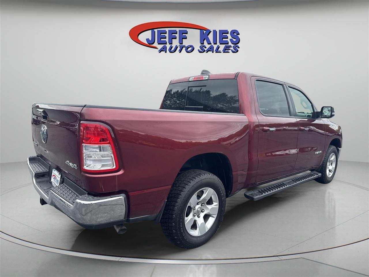 RAM 1500 Big Horn/Lone Star 4x4 Crew Cab 5'7" Box 2019