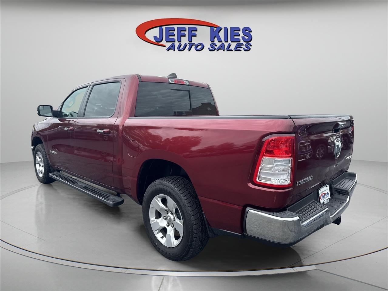 RAM 1500 Big Horn/Lone Star 4x4 Crew Cab 5'7" Box 2019