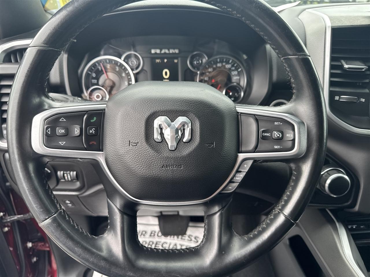 RAM 1500 Big Horn/Lone Star 4x4 Crew Cab 5'7" Box 2019