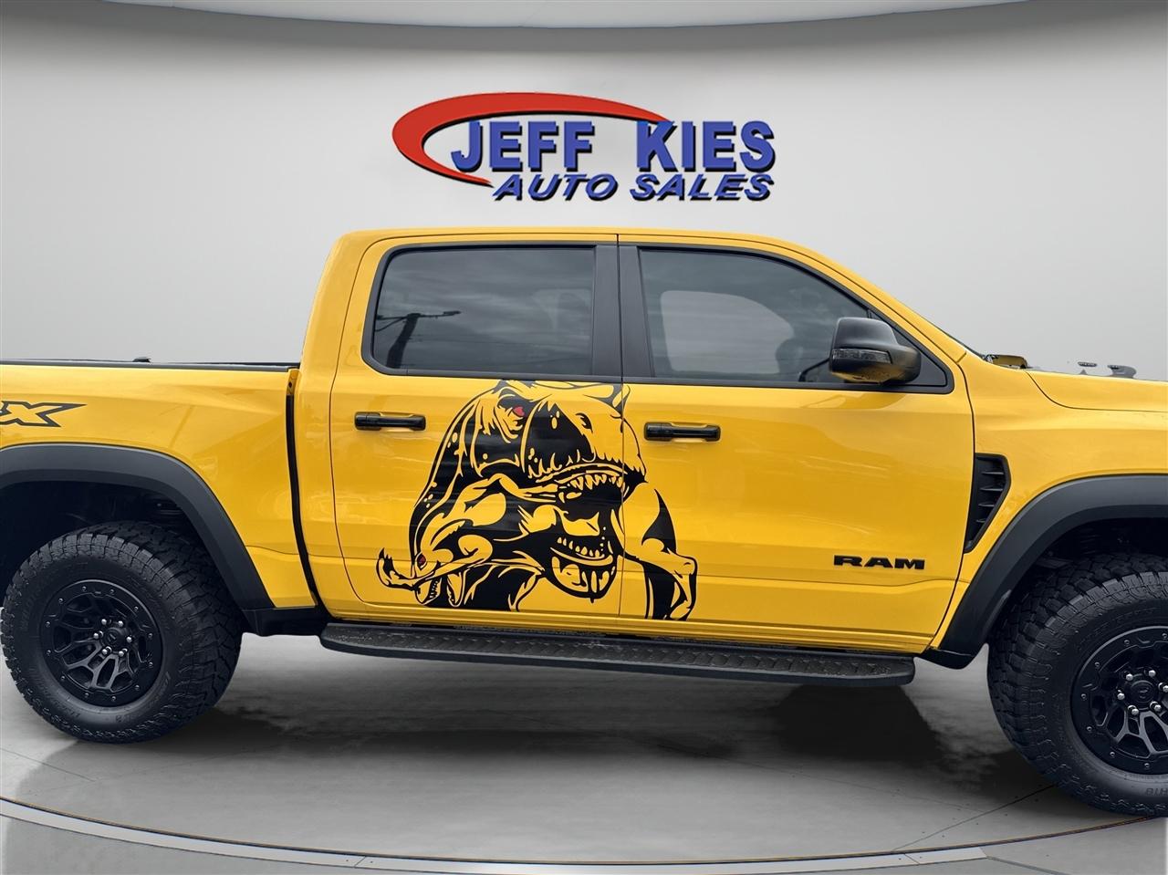 RAM 1500 TRX 4x4 Crew Cab 5'7" Box 2023