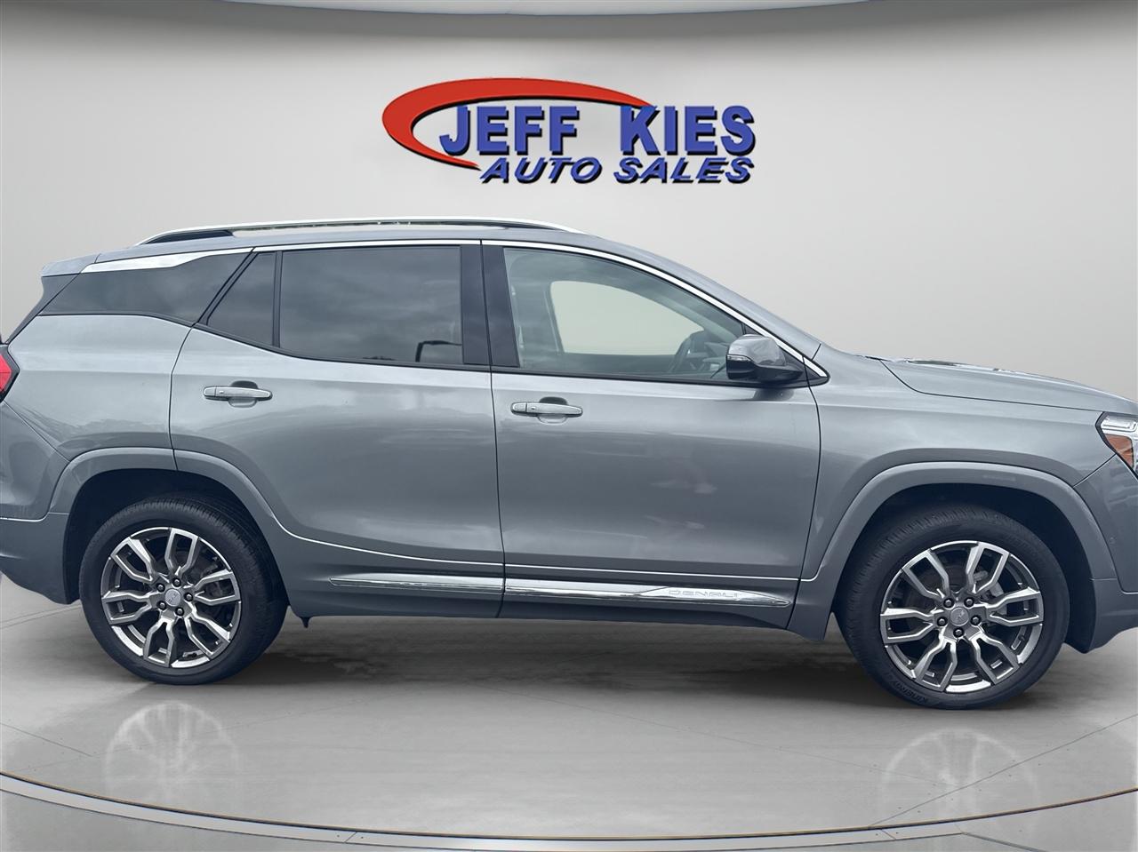 GMC Terrain AWD 4dr Denali 2023