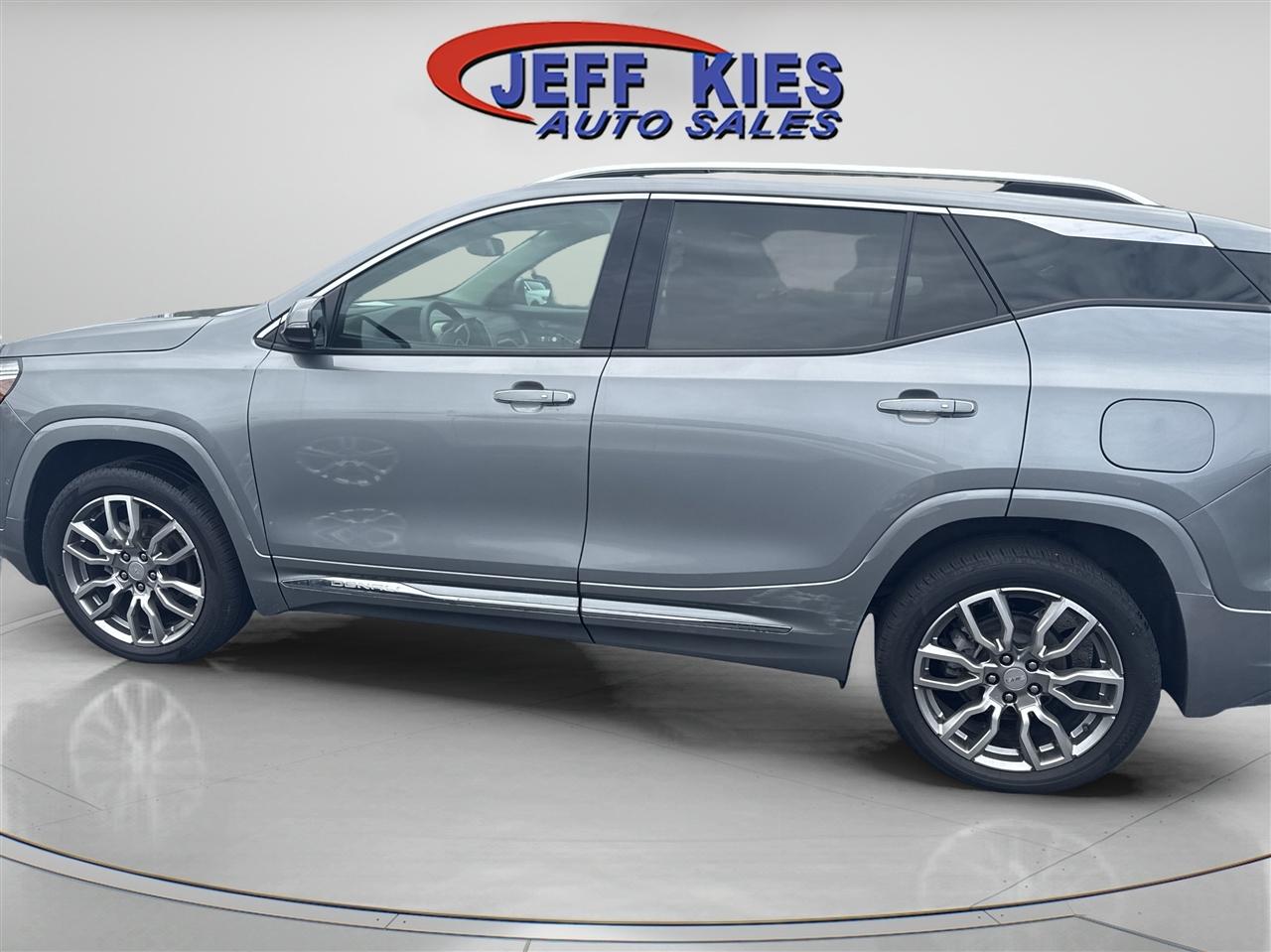 GMC Terrain AWD 4dr Denali 2023