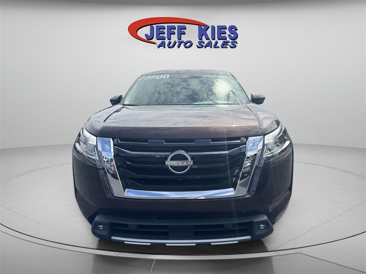 Nissan Pathfinder Platinum 4WD 2022