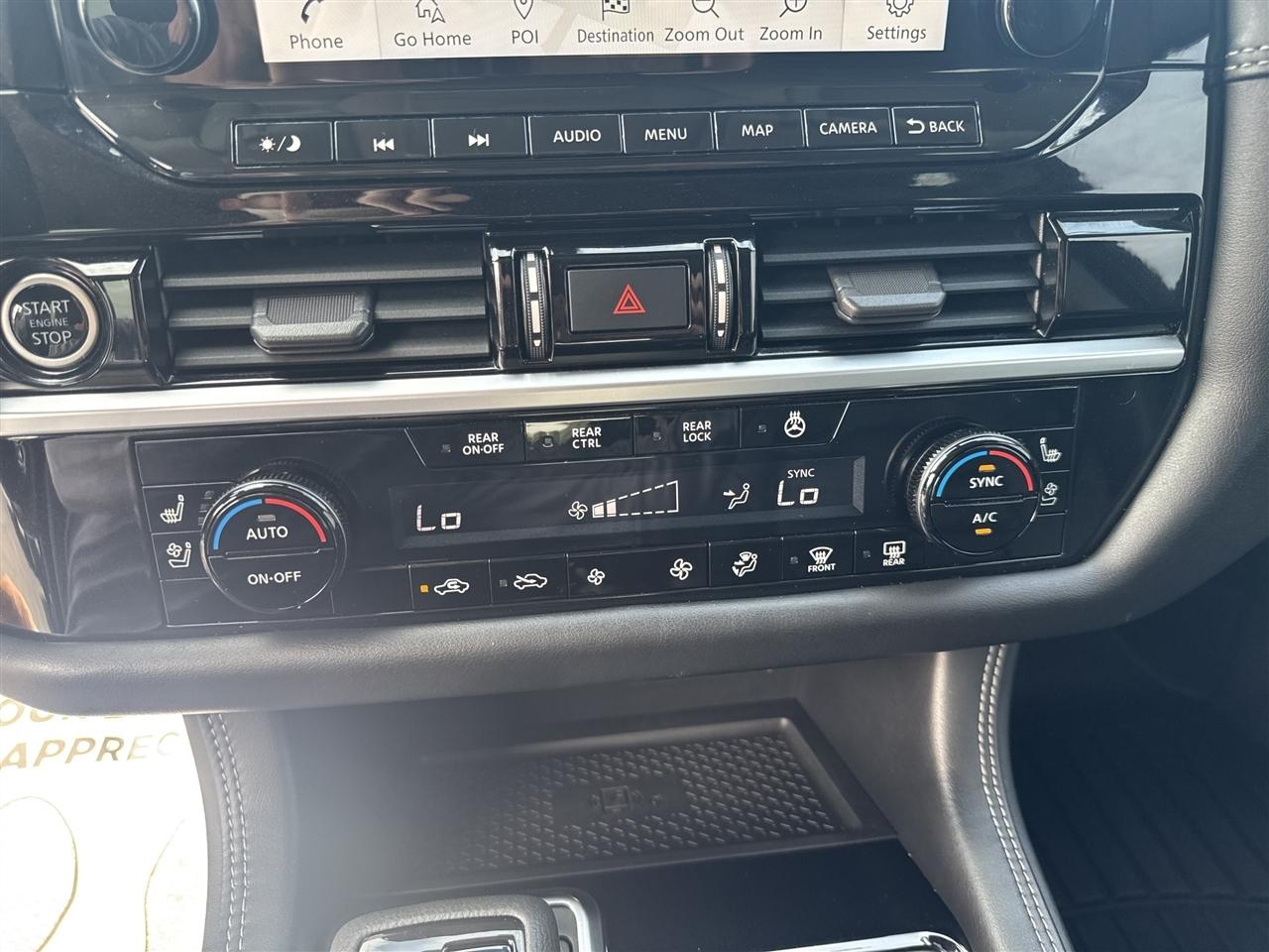 Nissan Pathfinder Platinum 4WD 2022